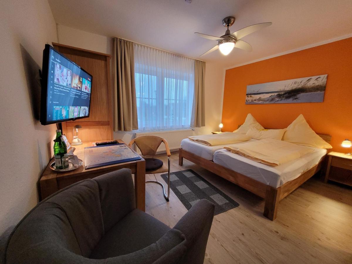 Krummhörn Naturwert Hotel Garni Ursula מראה חיצוני תמונה