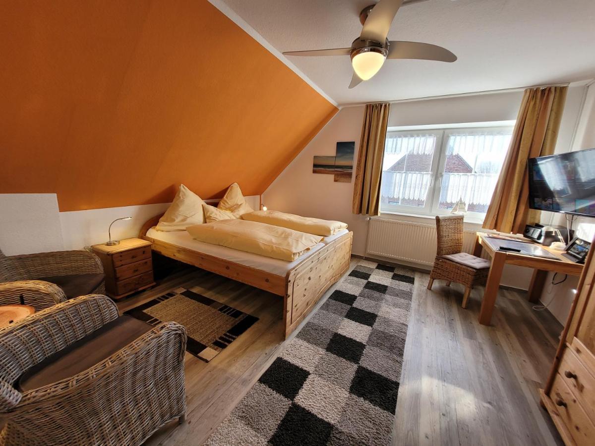 Krummhörn Naturwert Hotel Garni Ursula מראה חיצוני תמונה