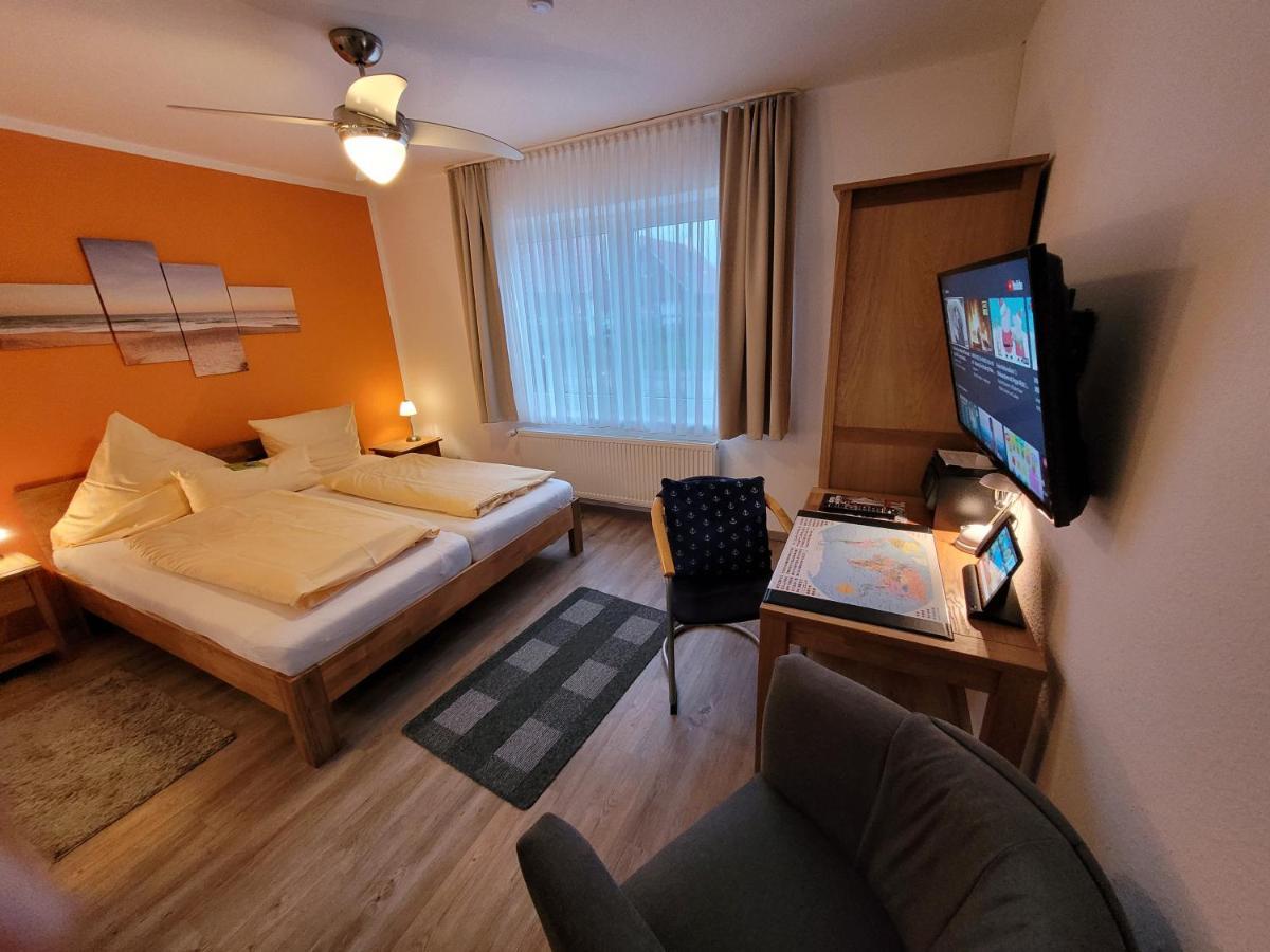 Krummhörn Naturwert Hotel Garni Ursula מראה חיצוני תמונה