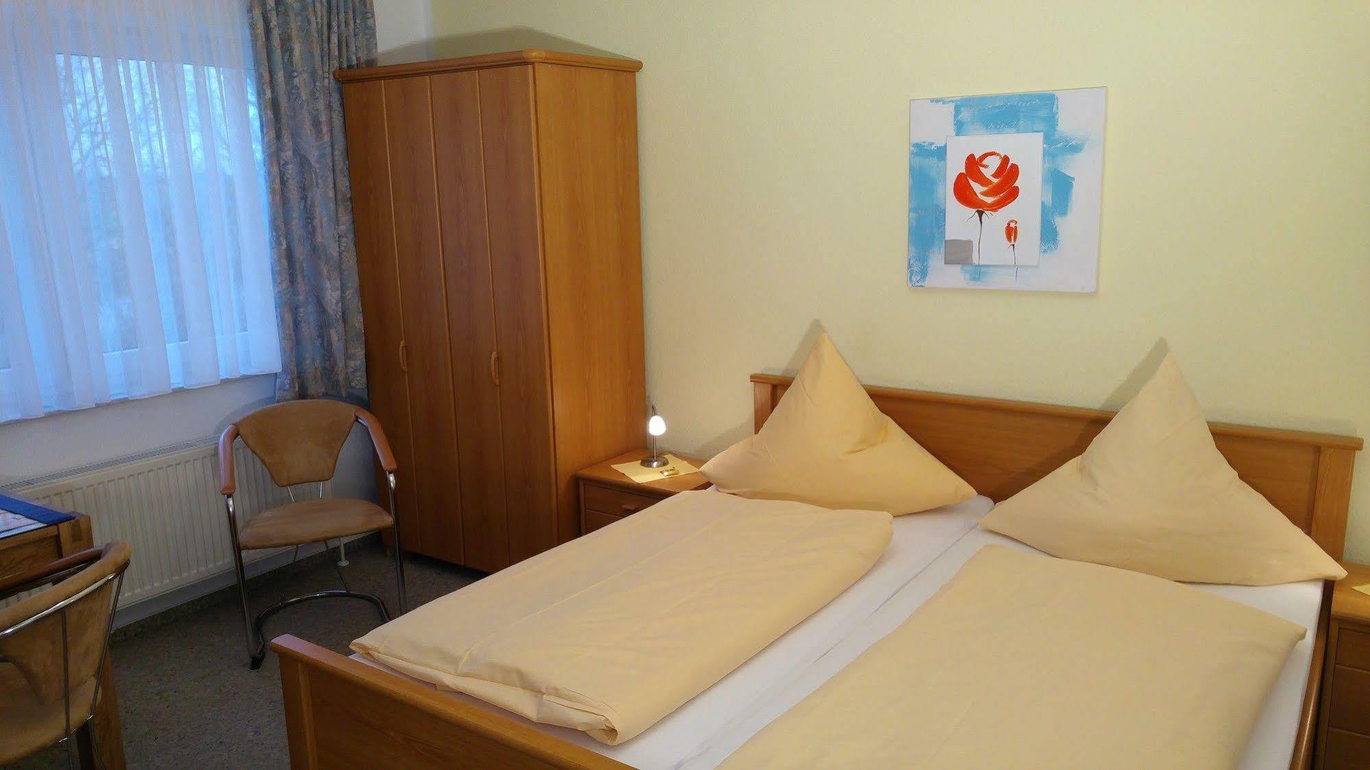 Krummhörn Naturwert Hotel Garni Ursula מראה חיצוני תמונה